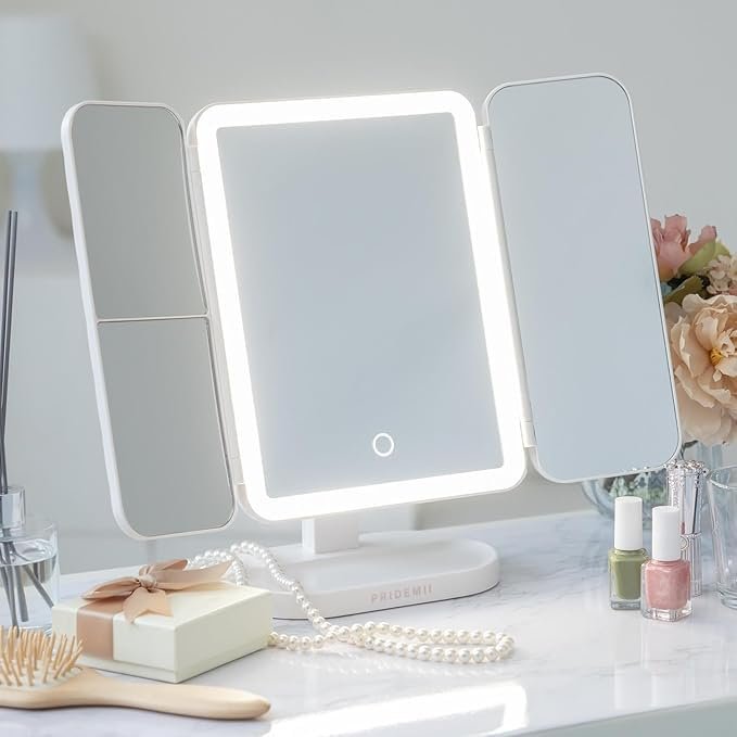 مراة مكياج باضاءة LED، مراة فانيتي ثلاثية الطيات ثلاثية الجوانب، 3 اوضاع اضاءة، مراة سطح المكتب بزاوية قابلة للتعديل، مراة سفر محمولة للنساء والفتيات X-613 (ابيض) - صورة 11